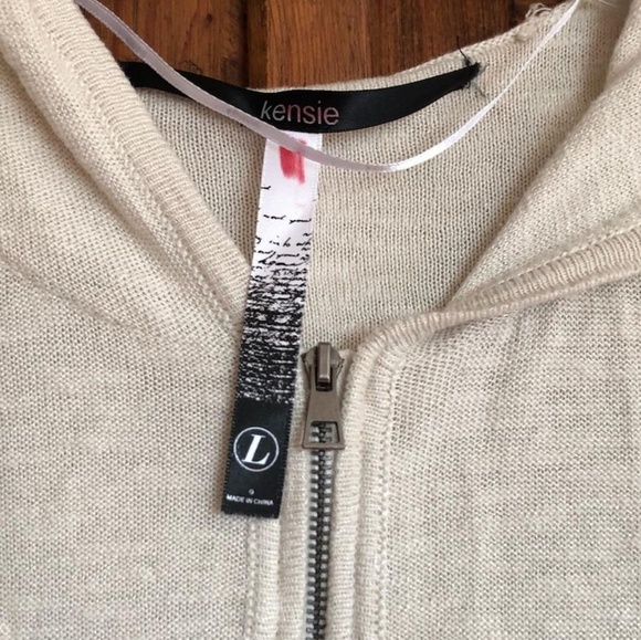 Kensie - Picture 3 of 3